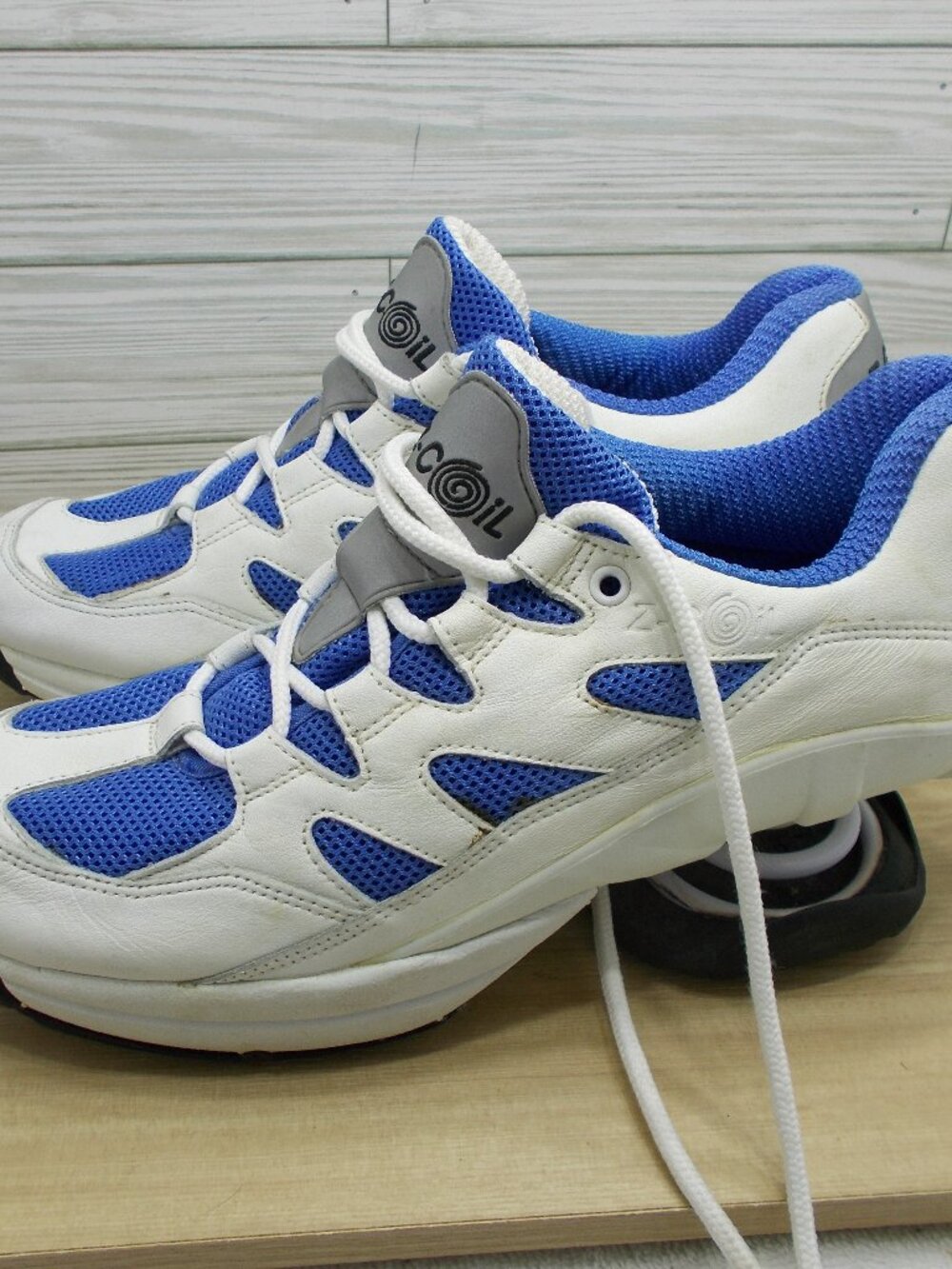 Z-Coil Freedom Classic Men's Size 9 Leather/Mesh Heel Coil Pain Relieving Shoes